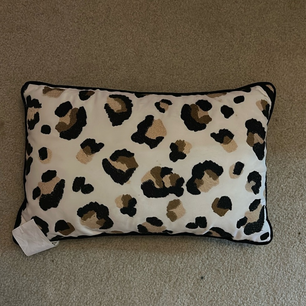 cheetah pillow